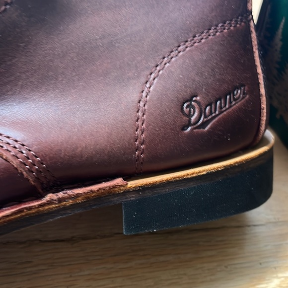 Brand new Danner Jack II full leather boot.Gorgeous and stich construction. - Picture 4 of 7